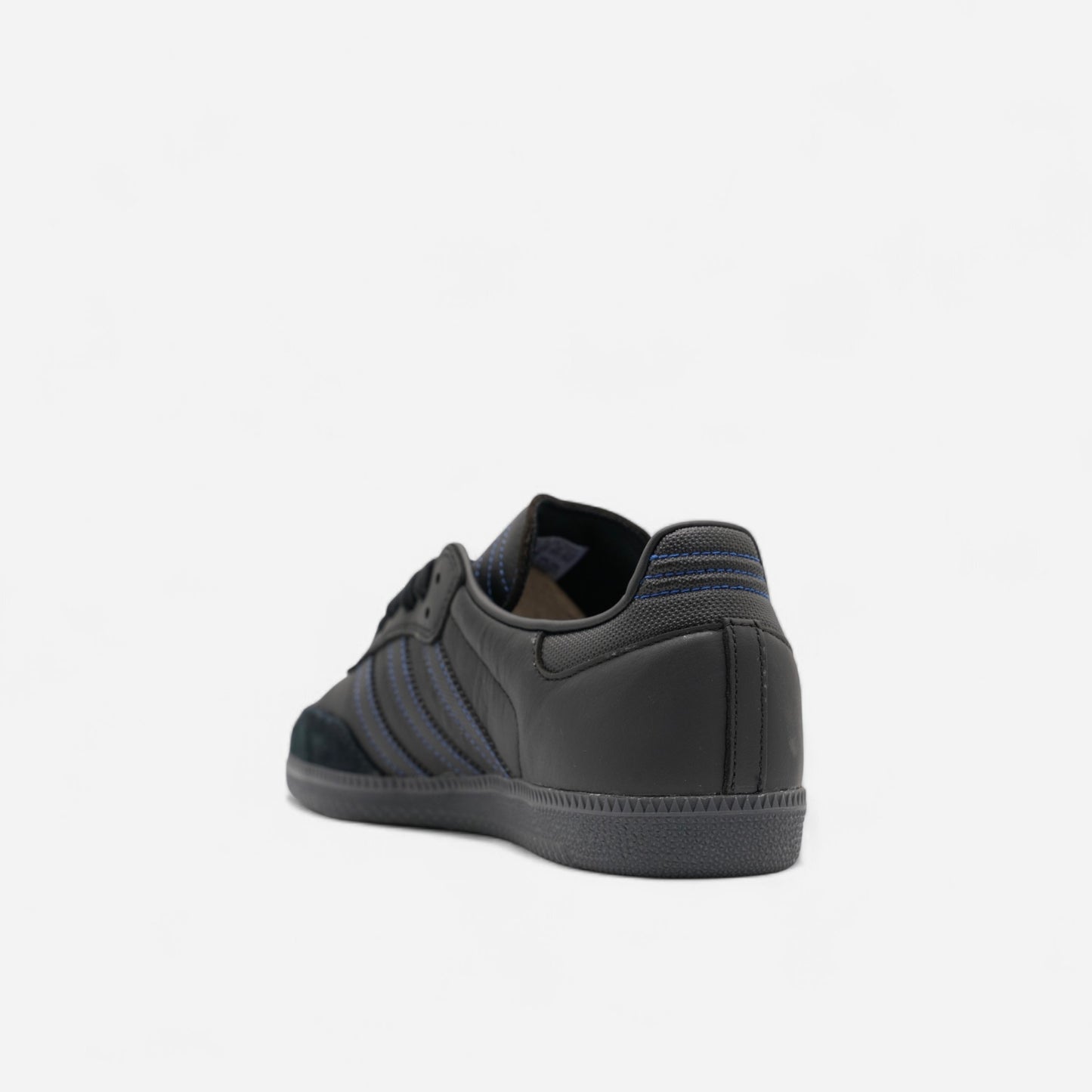 ADIDAS - Samba ADV Shoes - Core Black/Core Black/Royal Blue