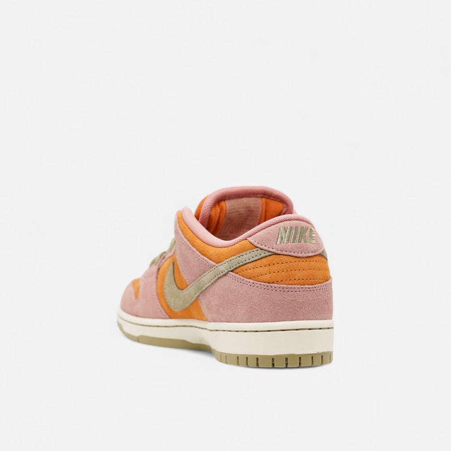 Nike SB - Dunk Low Pro Shoes - Red Stardust/Neutral Olive