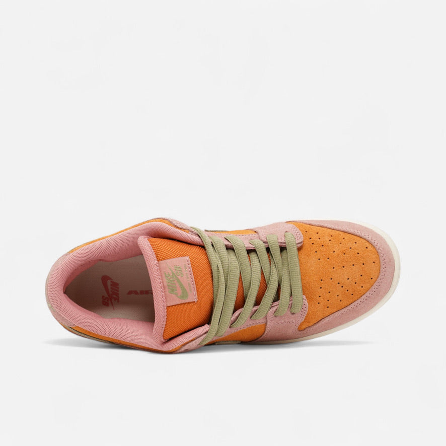 Nike SB - Dunk Low Pro Shoes - Red Stardust/Neutral Olive