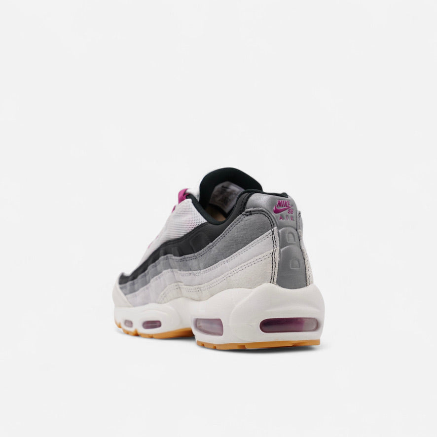 Nike SB - Air Max 95 Shoes- Summit White/Cactus Flower