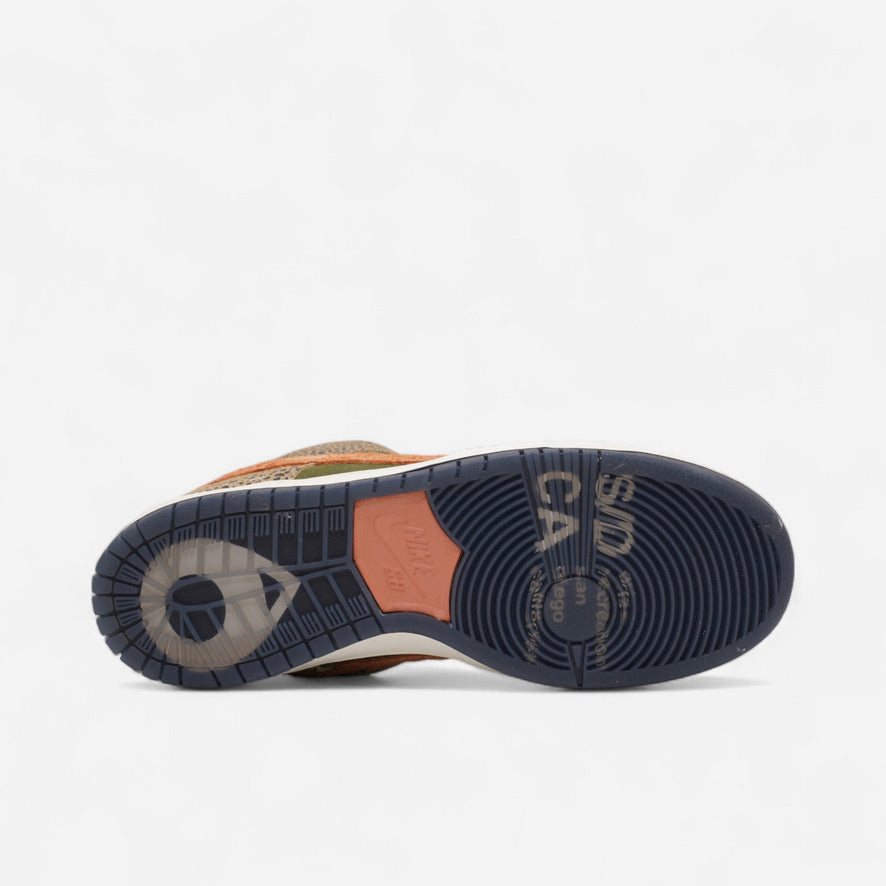 Nike SB - Dunk Low Pro Arts And Rec Shoes - Khaki/Amber Brown/Rough Green/Rust Pink