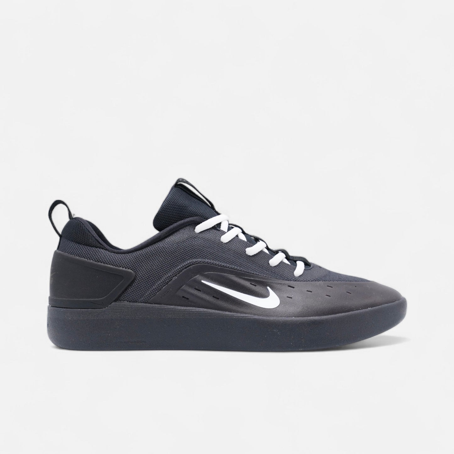 Nike SB - Zoom Nyjah 4 Shoes - Black/White/Black/White