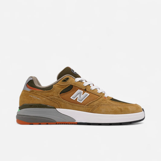 New Balance Numeric - Andrew Reynolds 933 Shoes - Camel/Dark Brown