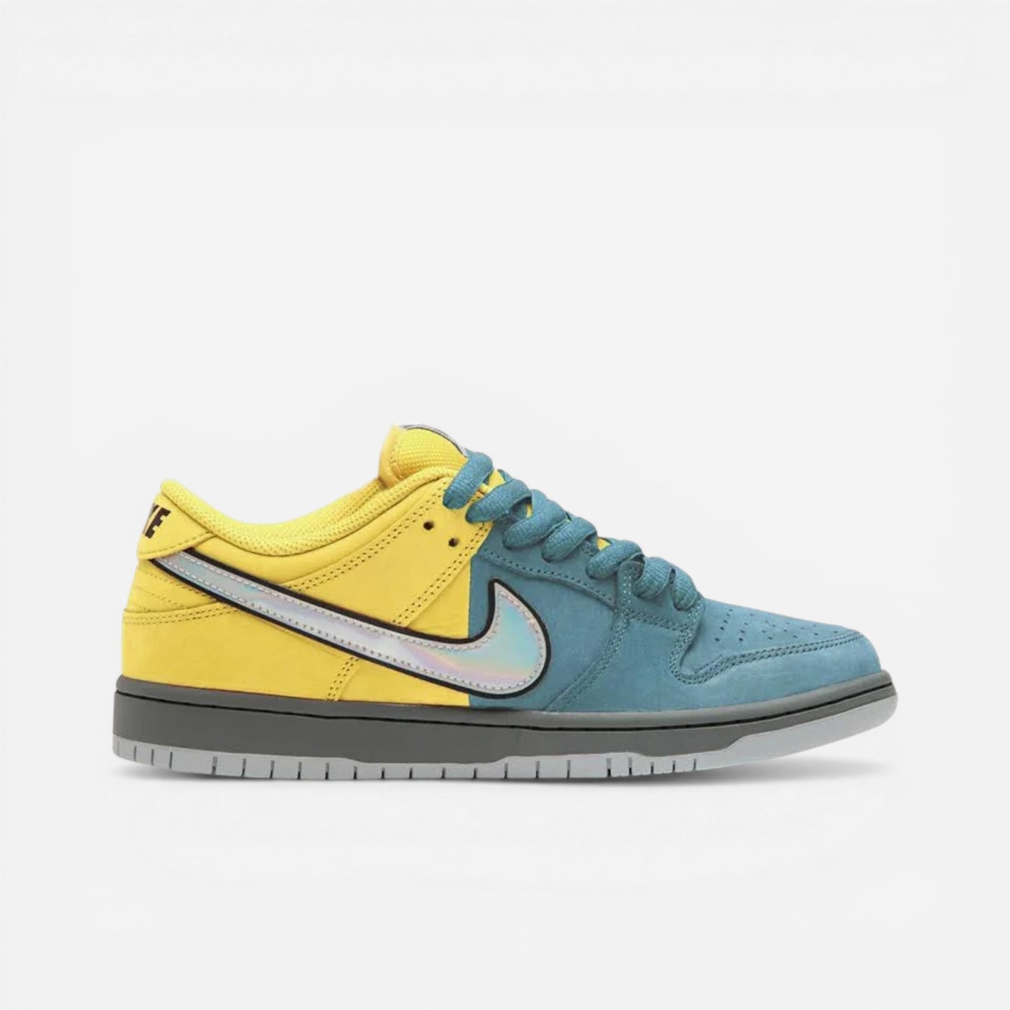 Nike SB - Dunk Low Pro “Muni Fast Pass” Shoes - Lightening/Wolf Grey