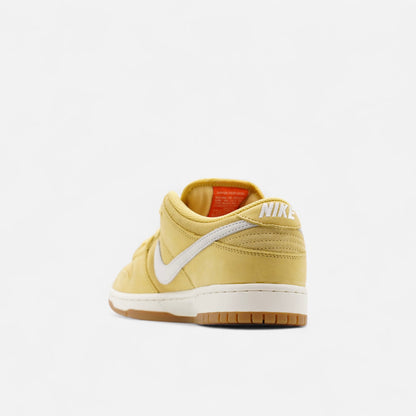 Nike SB - Dunk Low Pro Orange Label Shoes - Saturn Gold/Sail