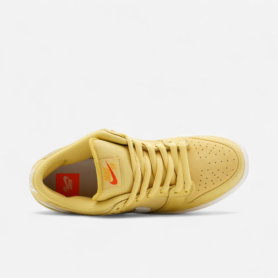 Nike SB - Dunk Low Pro Orange Label Shoes - Saturn Gold/Sail