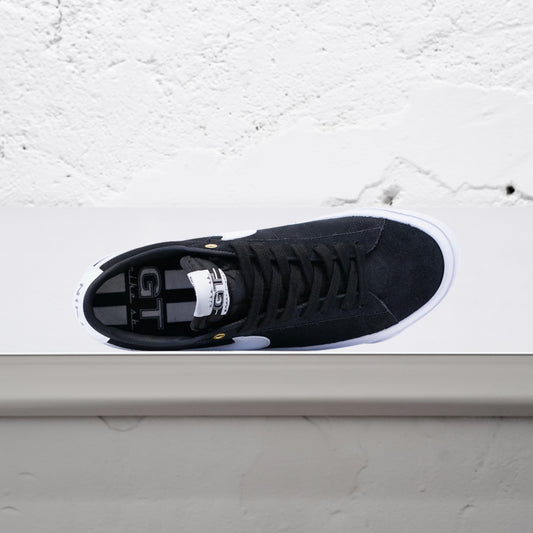 Nike SB - Blazer Low Pro GT Shoes - Black/White