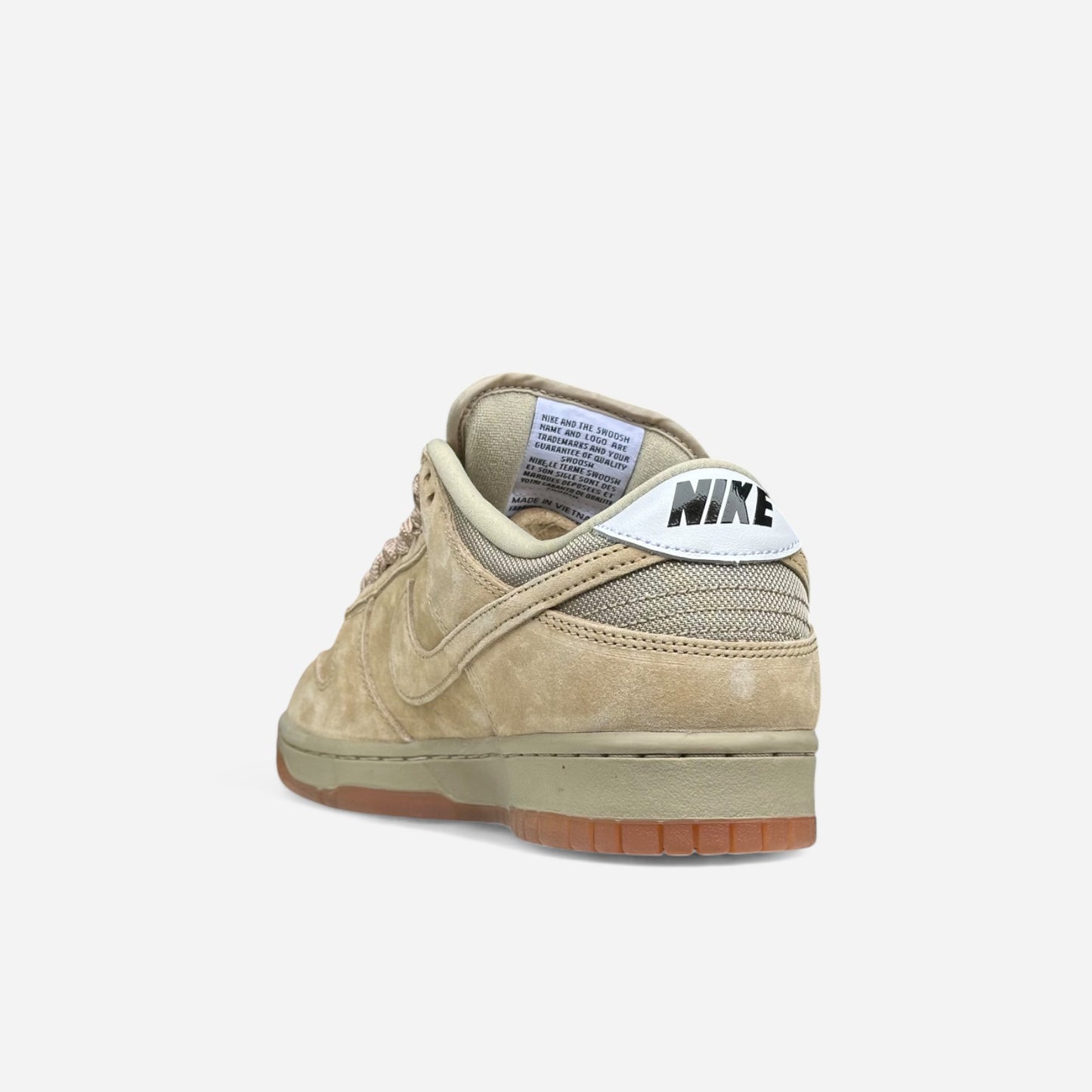 Nike SB - Dunk Low Pro B Shoes - Parachute/Beige