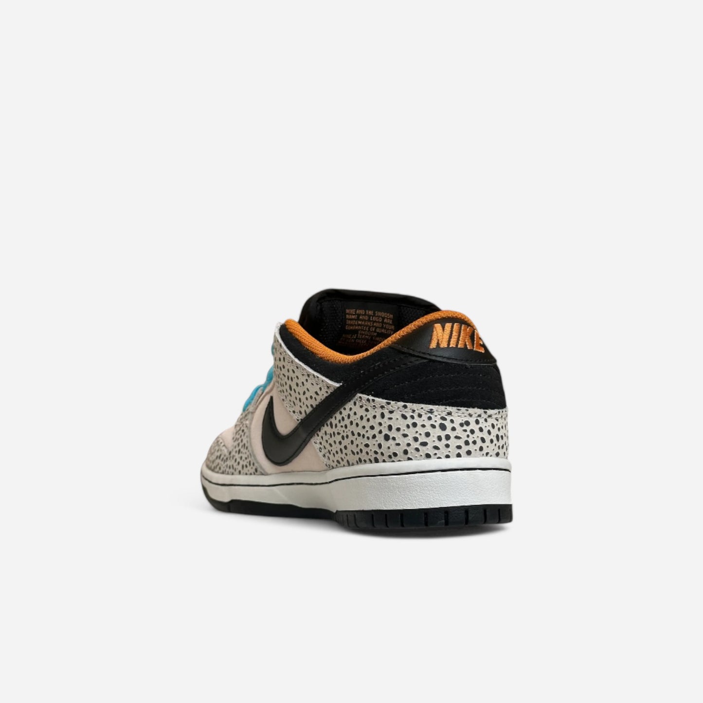 Nike SB - Dunk Low Pro "Safari" Shoes - Phantom/Black/Black Monarch