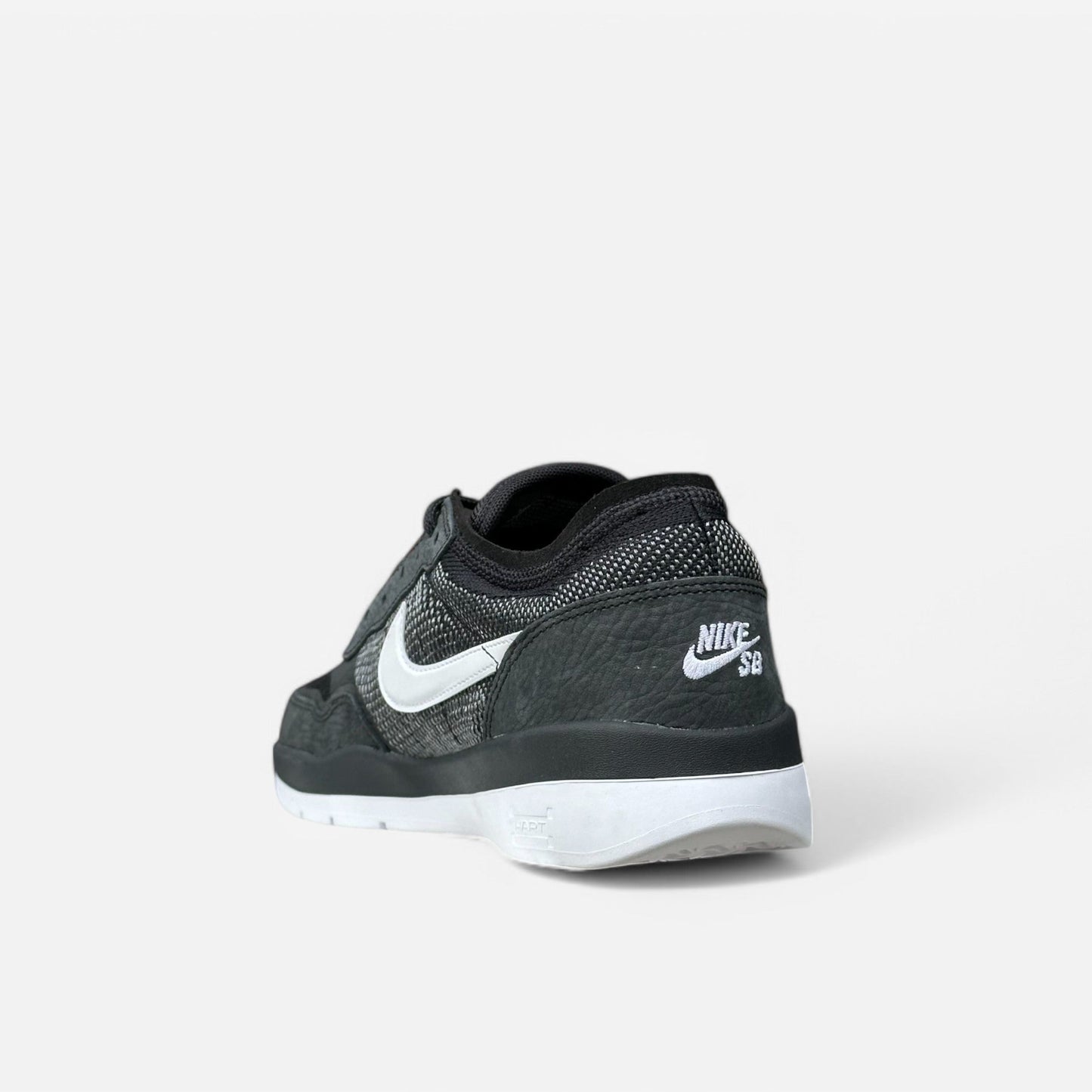 Nike SB - PS8 Shoes - Black/White