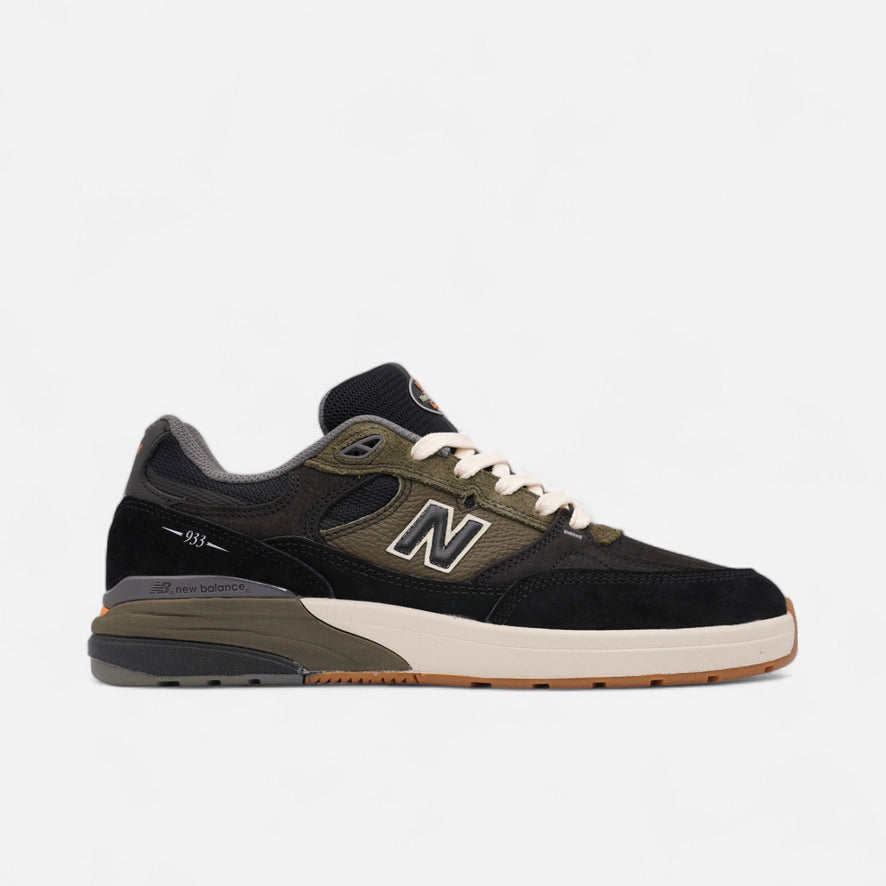 New Balance Numeric - Andrew Reynolds 933 Shoes - Black/Olive