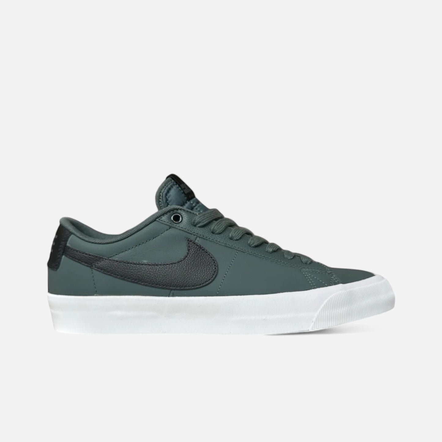 Nike SB - GT Blazer Shoes - Vintage Green/Black