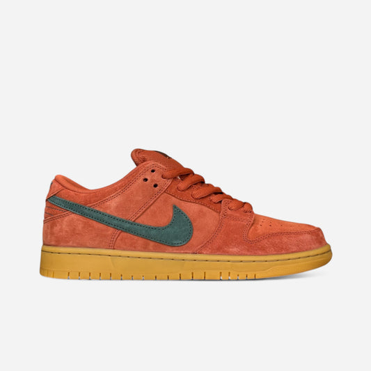 Nike SB - Dunk Low Pro Shoes - Burnt Sunrise/Vintage Green