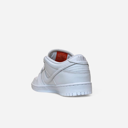 Nike SB - Dunk Low Orange Label Shoes - White/White/White