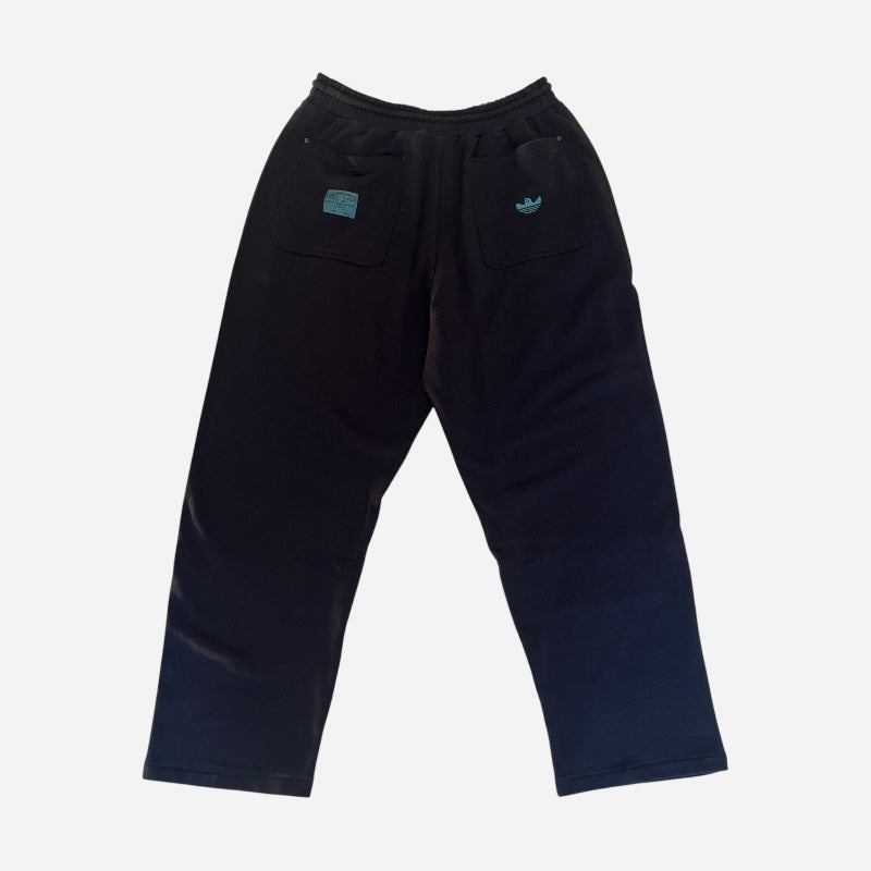 ADIDAS - Shmoo Heavy Weight Pants - Black