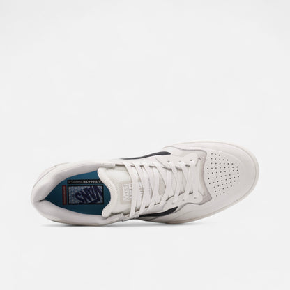 Vans - Skate AVE 2.0 Shoes - White/Black