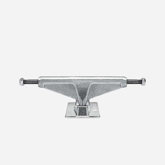 Venture - V Hollow Trucks - 5.6/8.25"