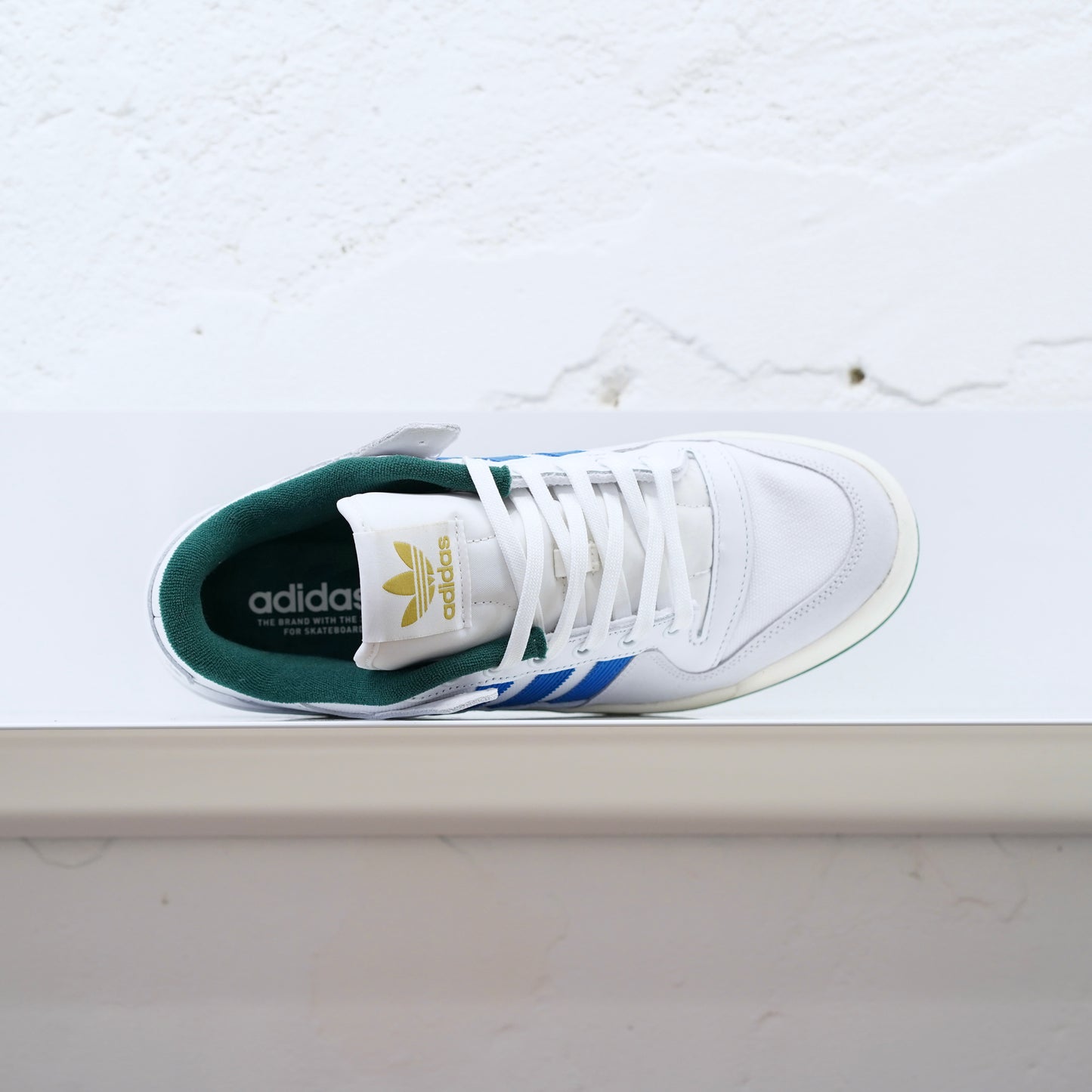 ADIDAS - Forum 84 Low ADV Shoes - White/Blue/Green